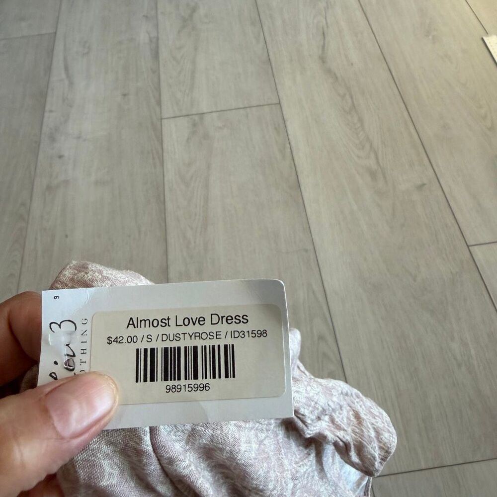 Million almost love dress size s - Picture 7 of 7